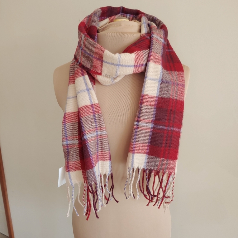 🌟NEW Forever 21 acrylic scarf